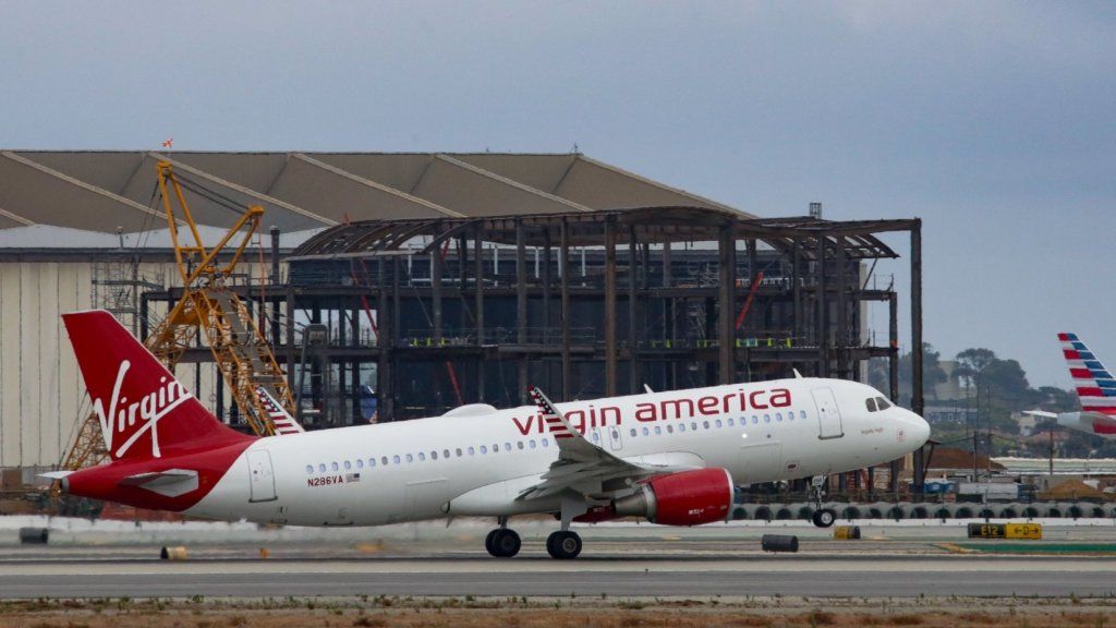 Virgin America's Economy Plus'ı Az önce Uçtum ve American Airlines'ın First Class'ıyla Karşılaştırdım (Karar Çarpıcıydı)