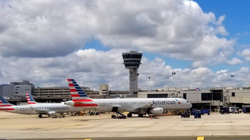 Spoločnosť American Airlines práve ponúkla cestujúcim v ekonomickej triede ohromujúci prínos (a okamžite zmenila názor)