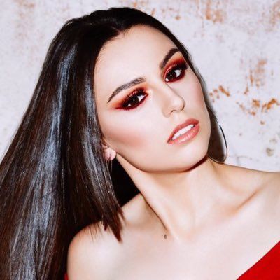 Cher Lloyd Bio