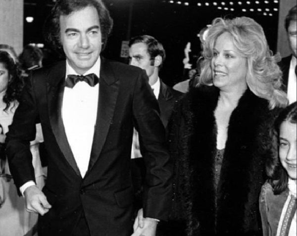 मार्सिया मर्फी और गायक नील डायमंड ने 25 साल बाद अपनी शादी को समाप्त कर दिया! जानिए उनके विवाहित जीवन, बच्चों, तलाक, नेट वर्थ, जीवनी के बारे में