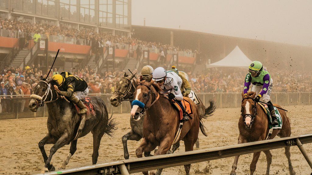 Di dalam Perniagaan Keluarga Membawa Lumba Kuda ke Zaman Digital