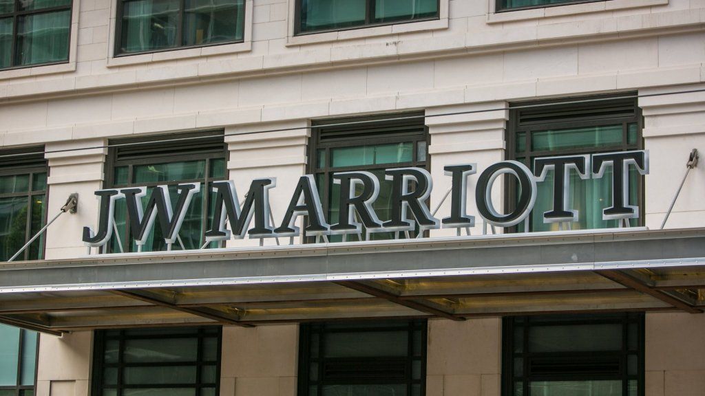 मैरियट ने 13 अरब डॉलर में खरीदा स्टारवुड होटल