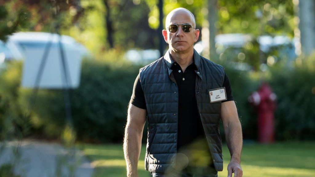 Jeff Bezos paljasti juuri järkyttävän tapahtuman, joka teki hänestä itseluottamuksen ja erittäin onnistuneen