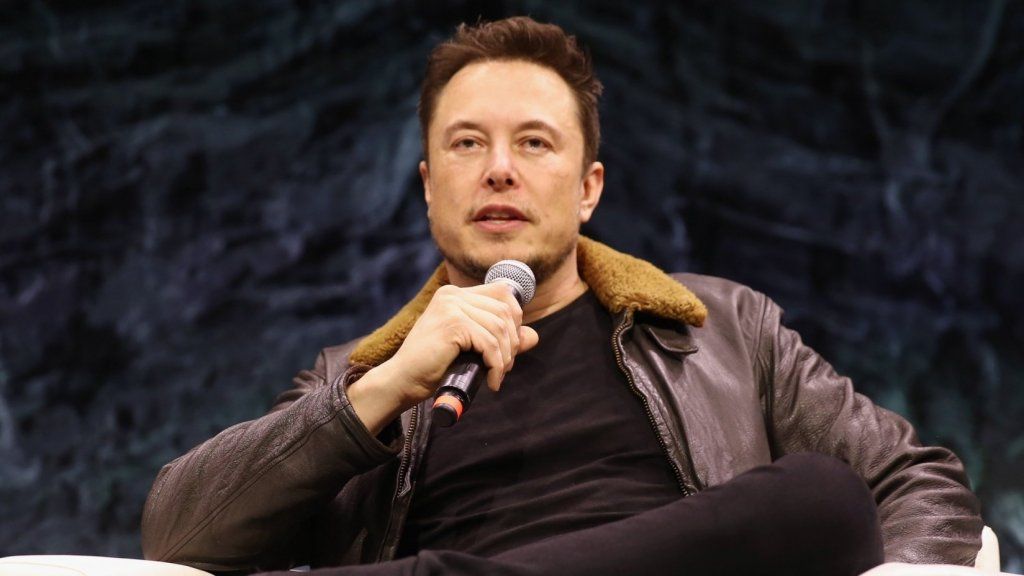 Elon Musk antoi kerran yllättäviä liike-elämän neuvoja. 4 vuotta myöhemmin, se on selvästi loistava