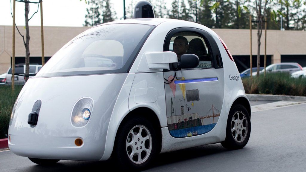 Google har slutat utveckla sin egen självkörande bil. Här är varför det är smart