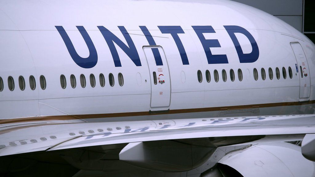 Tämä United Airlinesin lentäjä pelasti 184 matkustajan elämää ja opetti uskomattoman oppitunnin johtajuudesta. Tästä syystä hänen sankarillinen perintönsä on niin erikoista