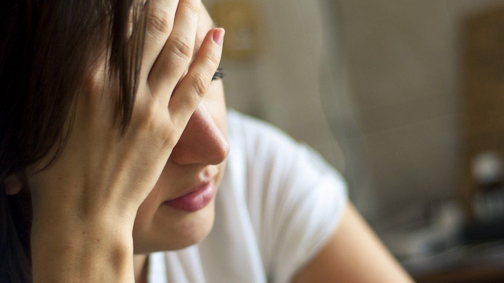 10 τρόποι να σταματήσετε να αισθάνεστε υπερβολικά καταπονημένοι και συντριμμένοι
