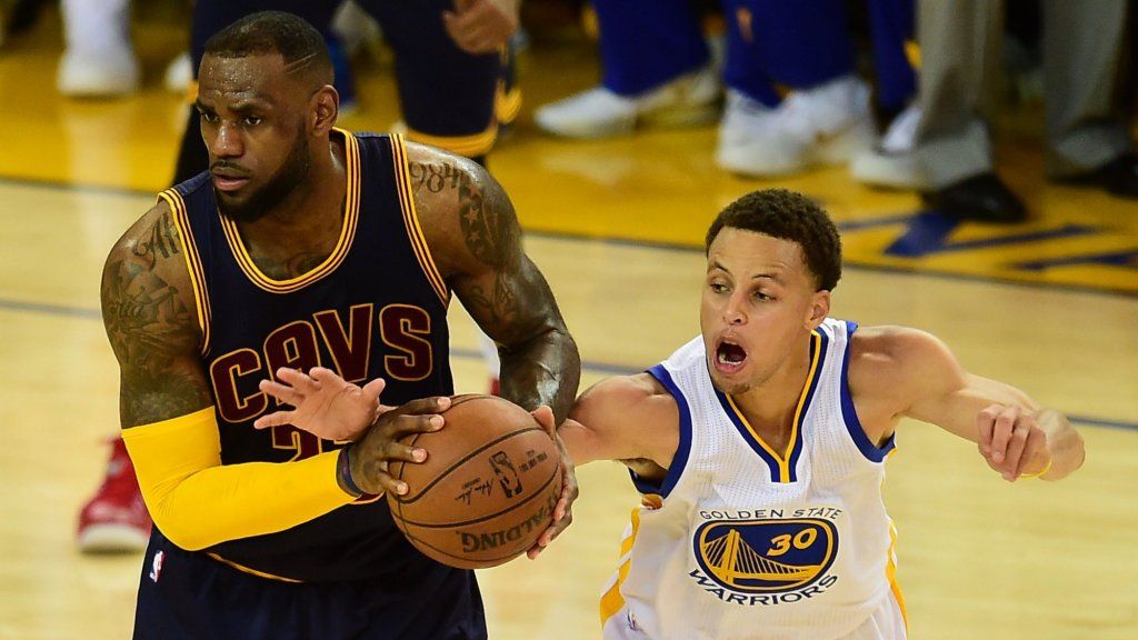 14 Milyar Dolarlık Adam: Nike NBA Süperstarı Stephen Curry'yi Neden Zırh Altında Kaybetti?