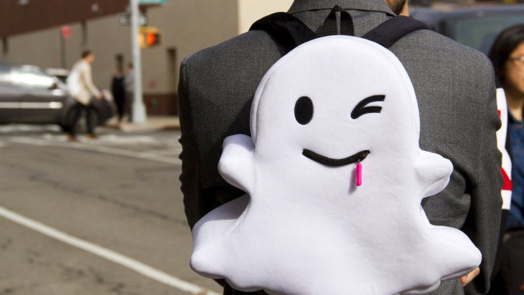 25 Pengaruh Snapchat Yang Melakukannya Dengan Betul