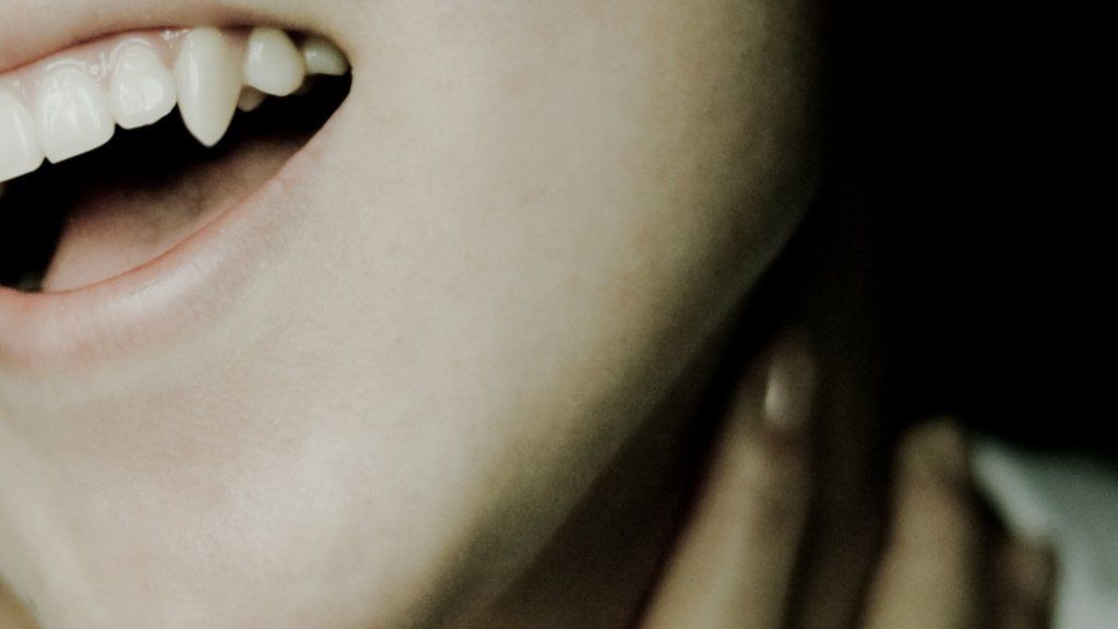 5 признаков того, что вы стали жертвой эмоционального вампира