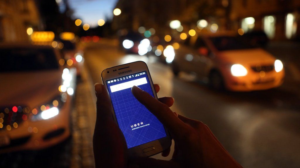Uber ra mắt Uber Rush để đối đầu với FedEx và những người khổng lồ giao hàng khác