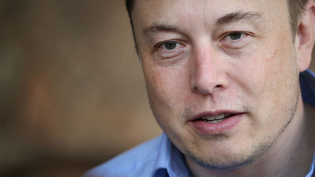Testattuaan positiivisen (ja negatiivisen) Covid-19: lle Elon Musk otti yhteyttä Harvardin lääkäriin. Vastaus on mestarikurssi tunneälyssä