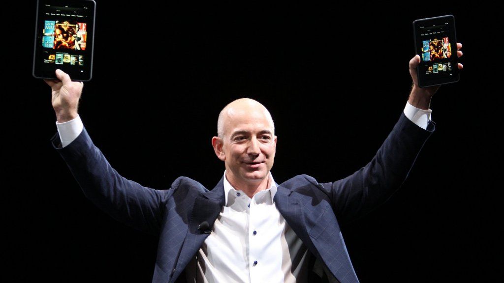 Druhý zamestnanec spoločnosti Amazon verí, že by sa spoločnosť Amazon mala rozdeliť na dve časti
