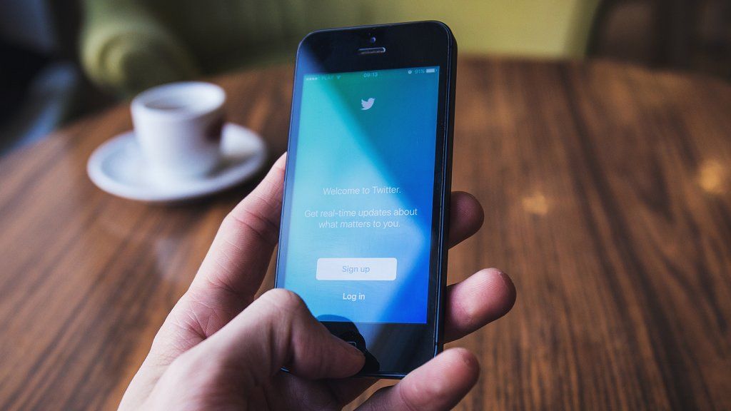 ट्विटर सुरक्षा विफल: अपना पासवर्ड बेहतर ढंग से बदलें। अब क